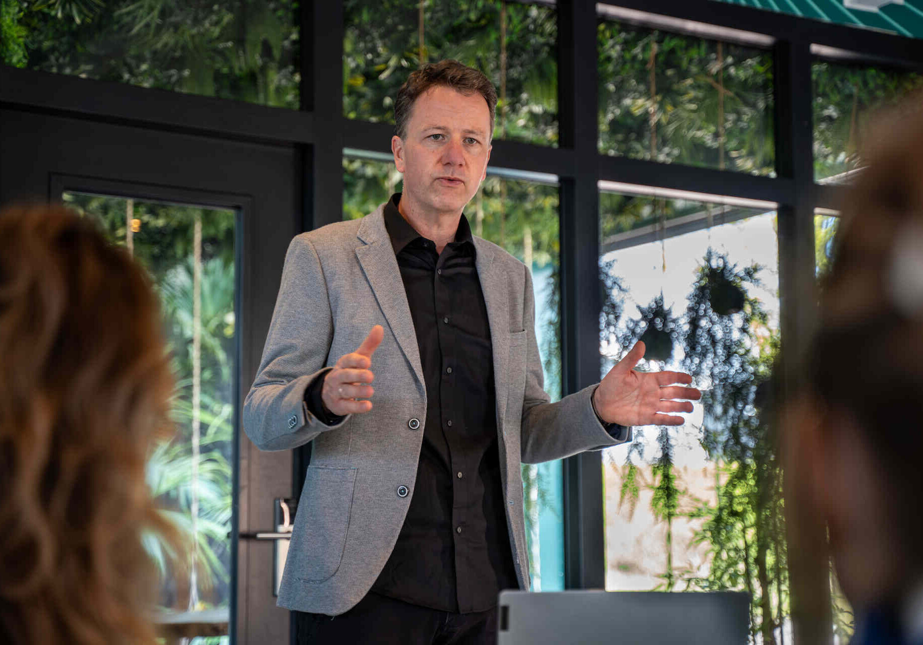 Training aanbesteden en emvi schrijven